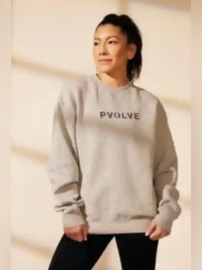 Pvolve-Gray Crewneck-Oversized-Athletic-Sweatshirt-S